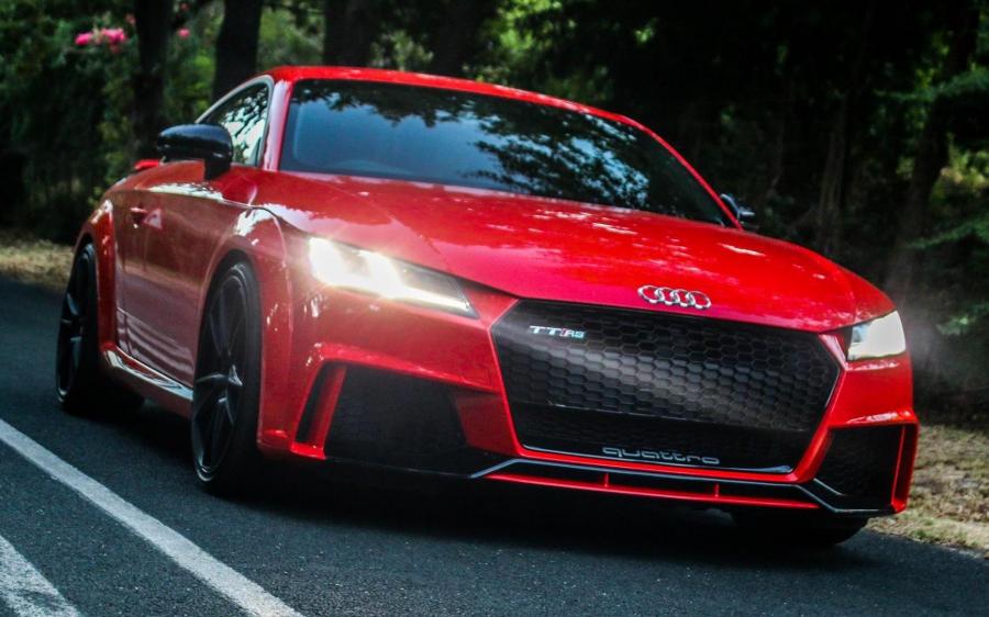 Audi TT RS on HRE Wheels (FF04) '2018